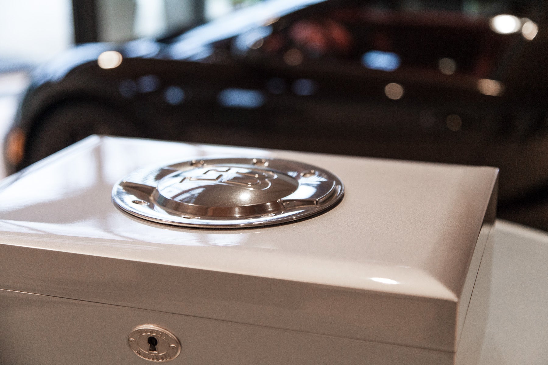 Bugatti Humidor by Daniel Marshall - 125 cigars